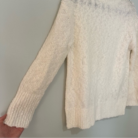 NWT Vince Wool Blend Cream Cowl Turtleneck Sweater Sz XS Cozy Nubby Long Sleeve - Picture 3 of 10
